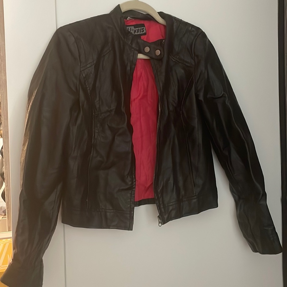 Vegan Leather bomber jacket with pink lining